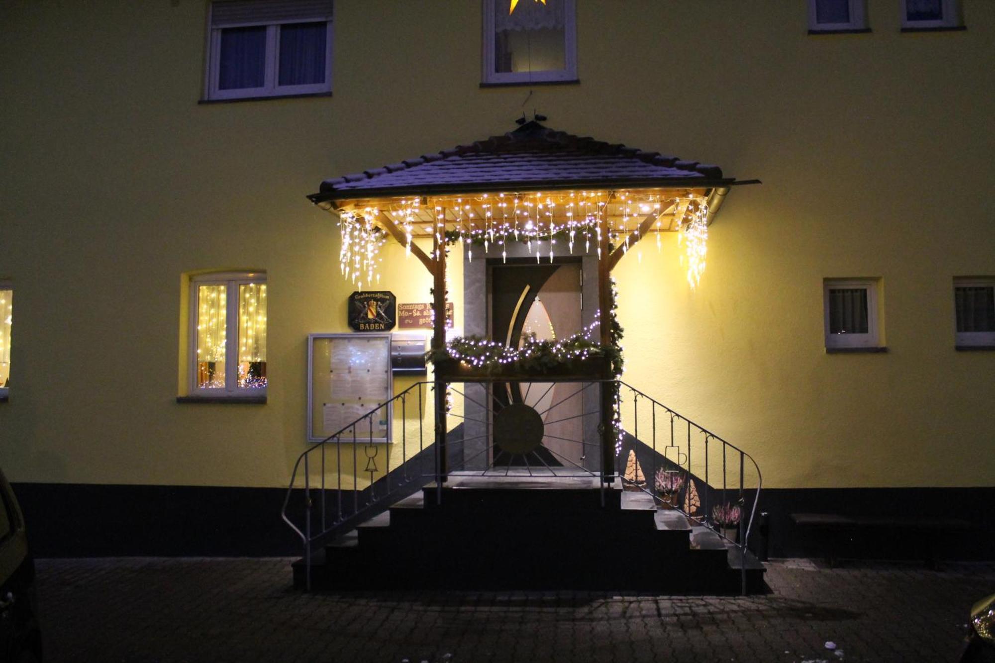 Gasthaus Zur Sonne Freiburg im Breisgau Exterior photo
