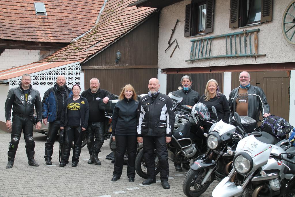 Gasthaus Zur Sonne Freiburg im Breisgau Exterior photo